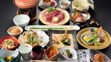 食事・飲み物 / 12