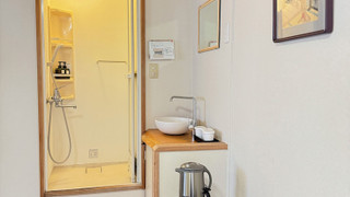 トリプルルーム (2-3名) 専用シャワートイレ 禁煙