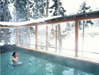 銀山温泉で雪見風呂ならこのお宿：「仙峡の宿　銀山荘」960644