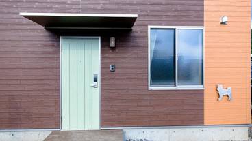 施設の入り口 / 5