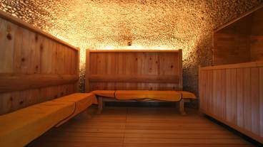 本館大浴場/洋々湯苑 サウナ / 8