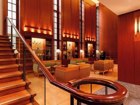 金沢ニューグランドホテルプレミア（旧：金沢ニューグランドアネックス） / 1