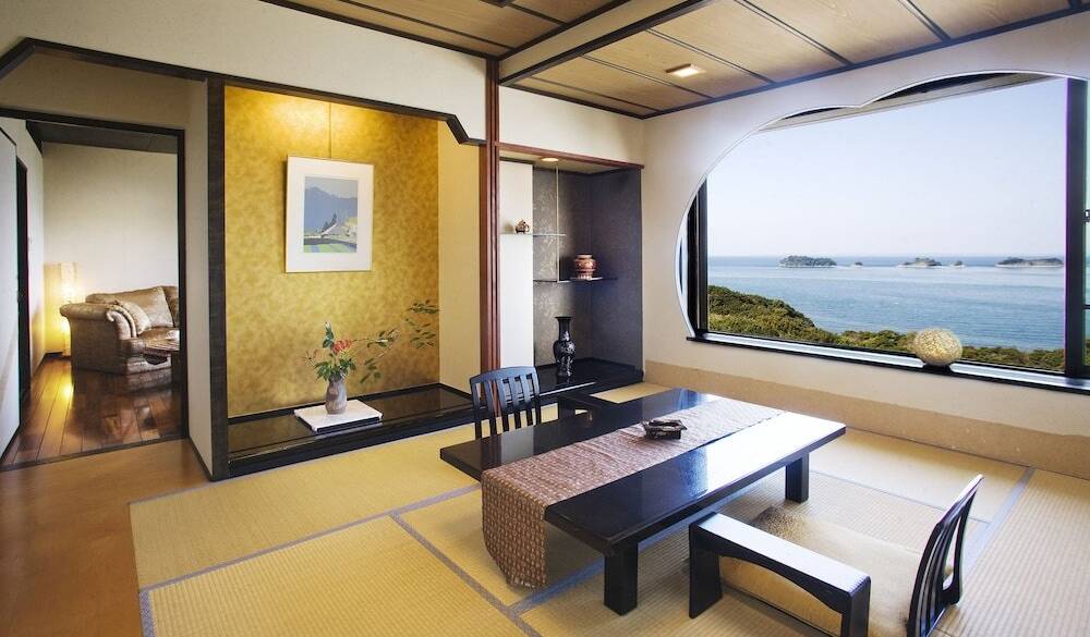飛島館スイート 専用露天風呂付 / 1