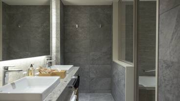 デラックスツインルーム 洗面所 / 5