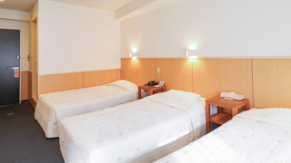 トリプルルーム 喫煙可