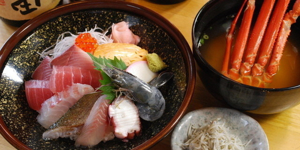 小田原の海の幸を召し上がれ 駅 漁港周辺の美味しい海鮮料理店7選 Icotto イコット 小田原の海の幸を召し上がれ 駅 漁港周辺の美味しい海鮮料理店7選 Icotto イコット