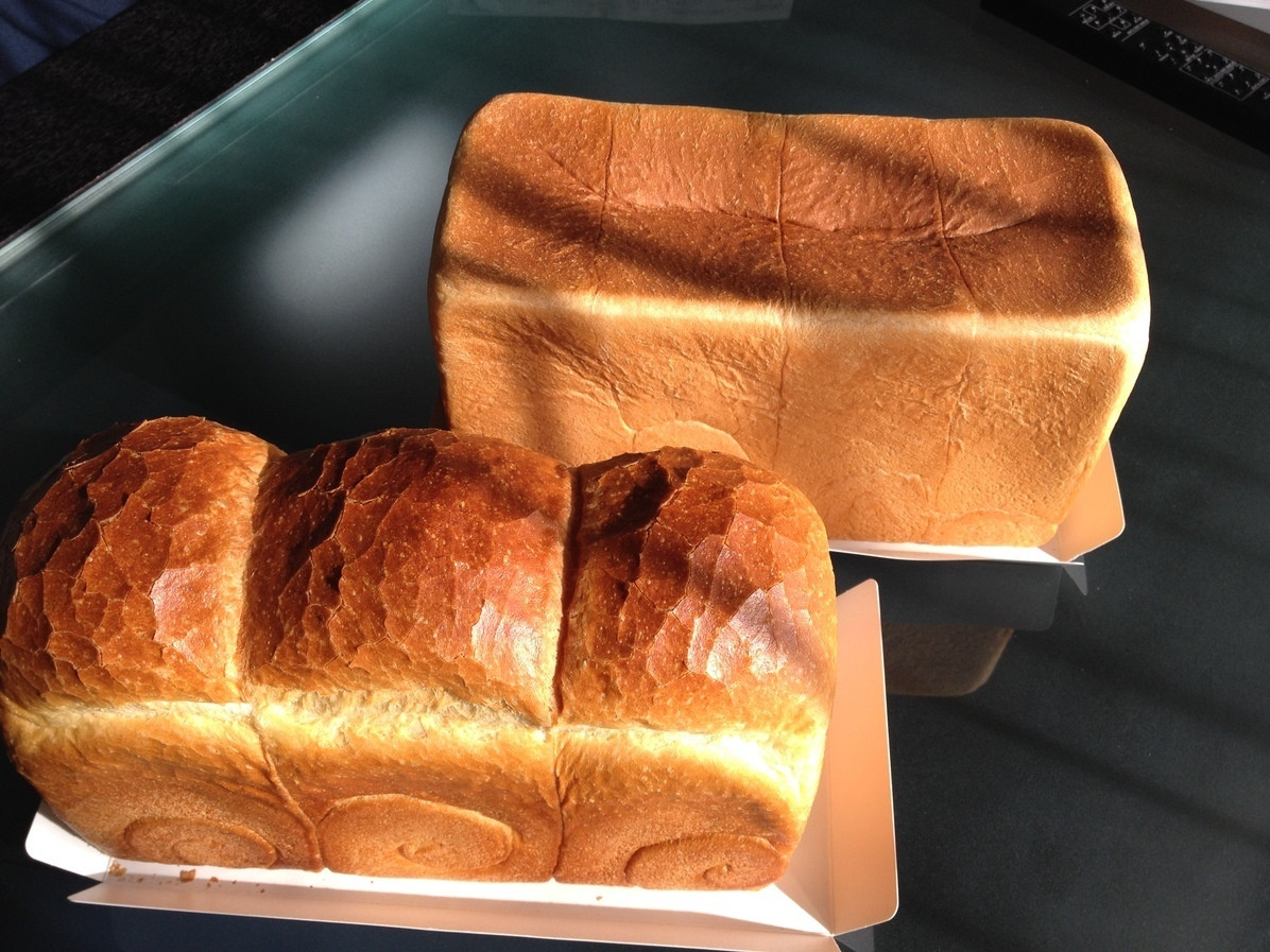 「セントル　ザ・ベーカリー」料理 667280 購入した、イギリスパンと角食パン