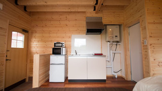 ダブルベッドとロフトベッドのお部屋[キッチン付き]禁煙