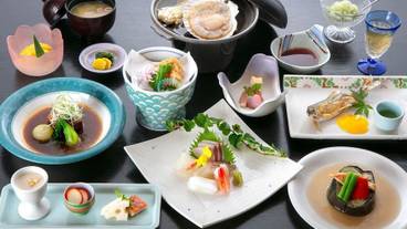 食事・飲み物 / 8