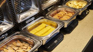 朝食ビュッフェ / 5