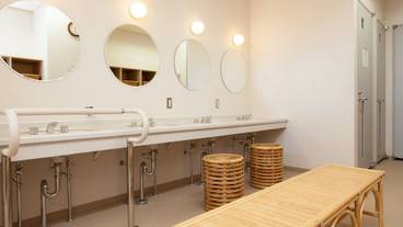 施設内の設備 / 12