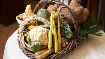 食事・飲み物 / 16