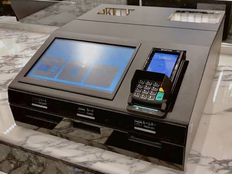 アパホテル 赤坂見附 / 3