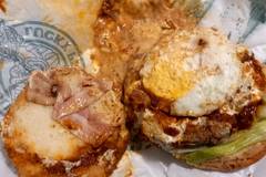 ラッキーピエロ 森町赤井川店