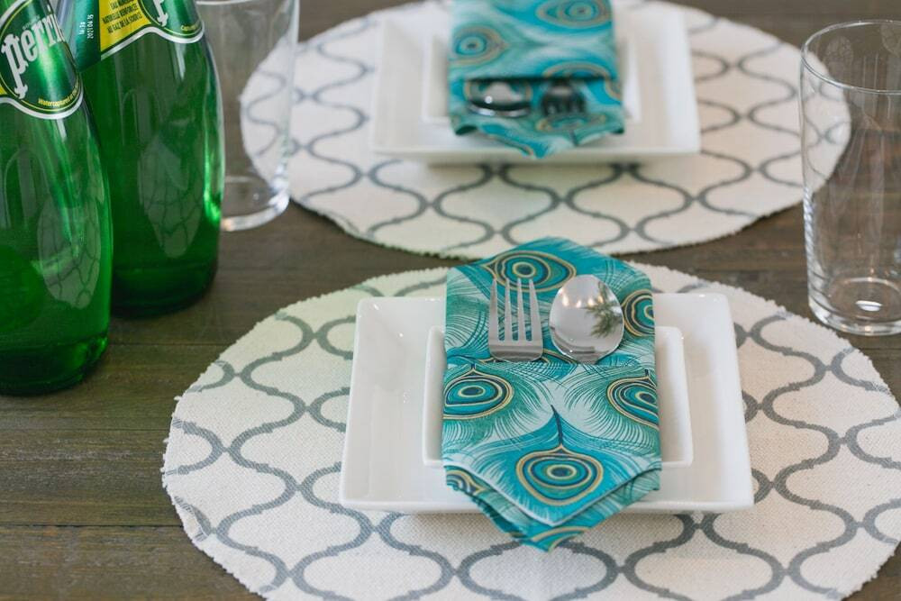 客室内のダイニングエリア