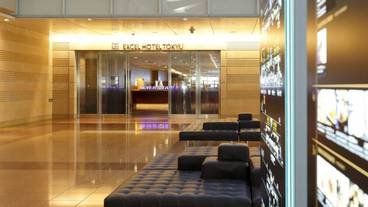 施設の入り口③ / 16