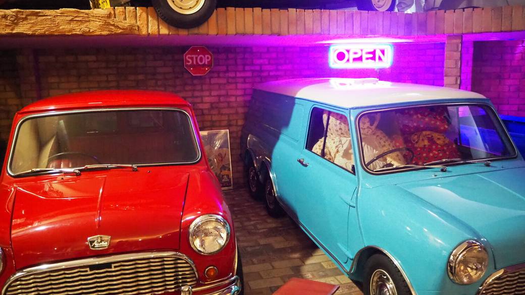 ドライブ旅スタート！
レトロ感満載の博物館へ / 2