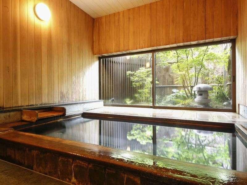 庭園を望む貸切風呂で2人リラックス♡4070739