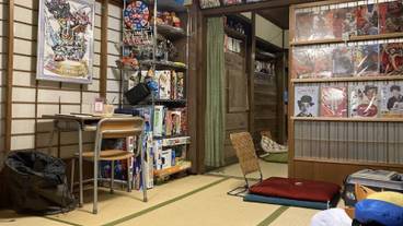 ロビーラウンジ / 13