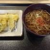 朝食。神田らしくお蕎麦がありました。