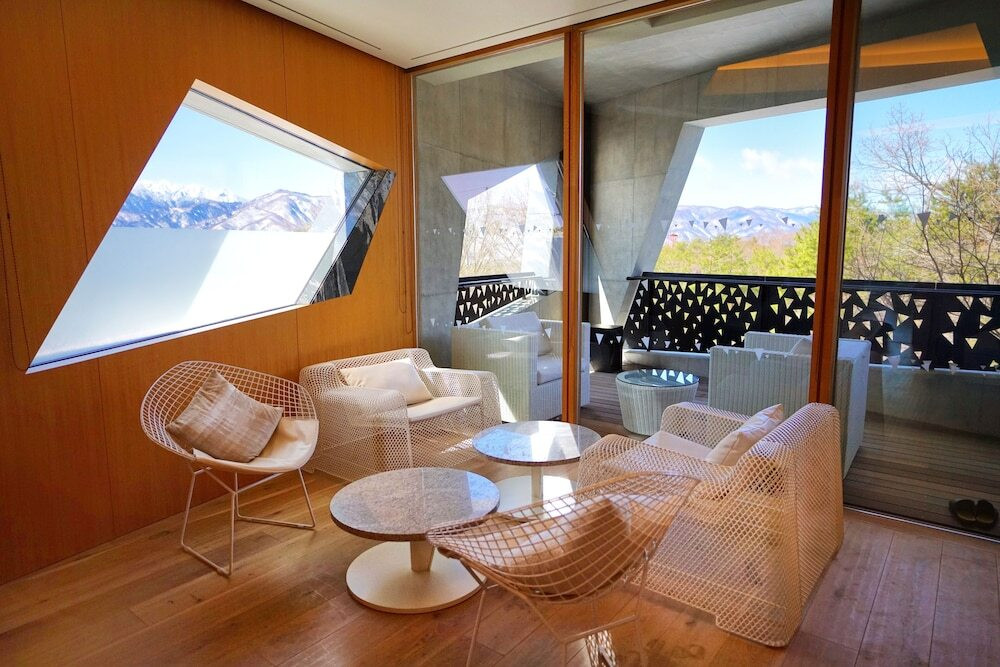 八ヶ岳をはじめ南アルプスの山々を見渡すブティックホテル3490173