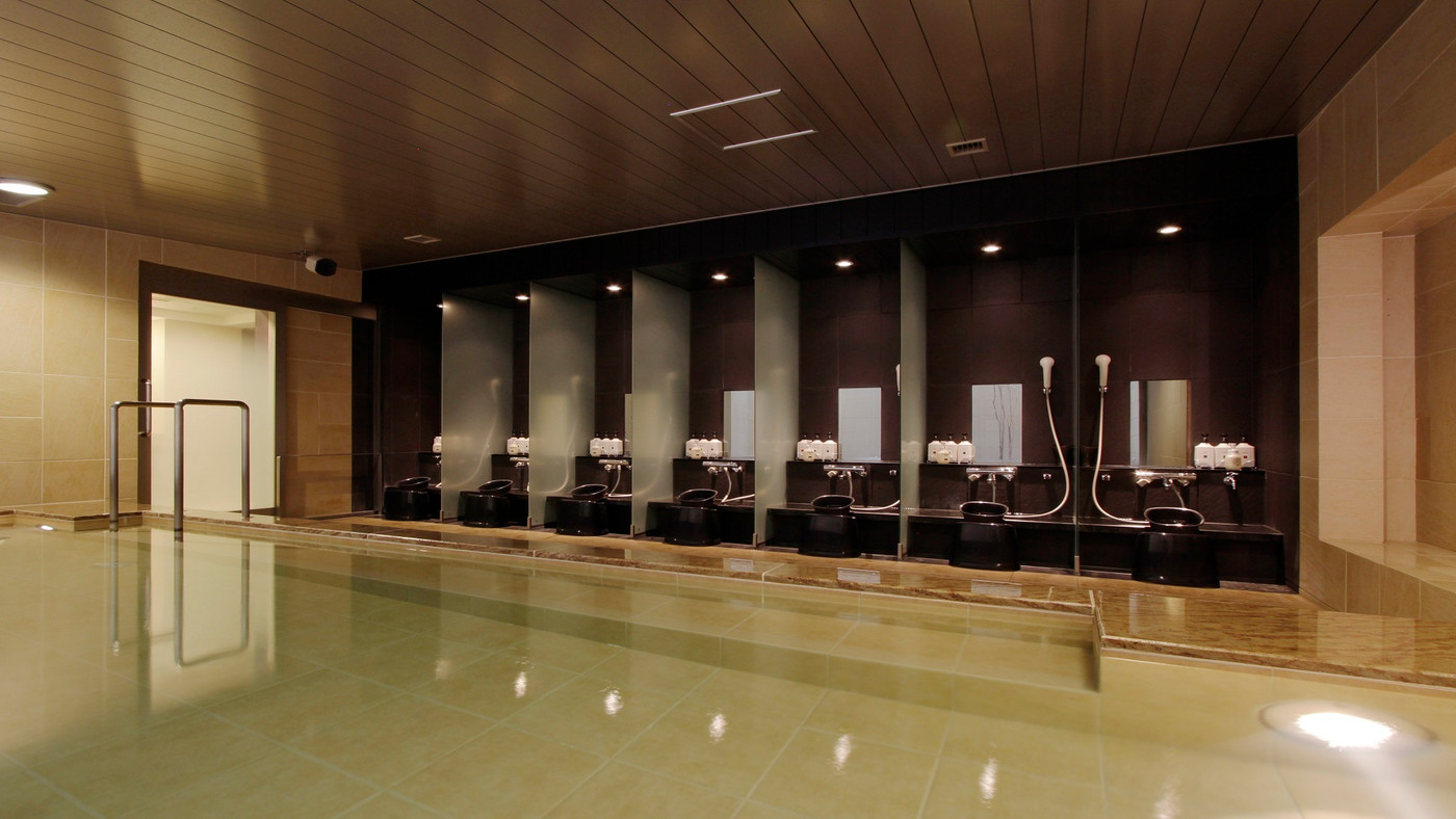 落ち着いた雰囲気の大浴場で旅の疲れをリフレッシュ4761945