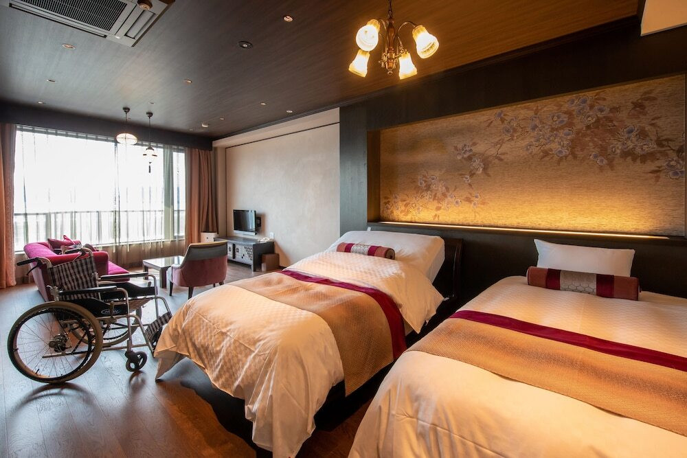 露天風呂付き客室 セミスイート①