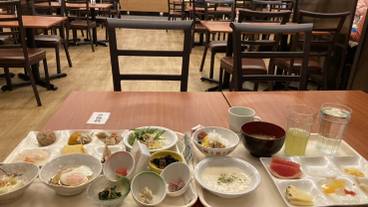 レストランの座席一例 / 5