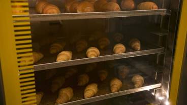 食事・飲み物 / 3