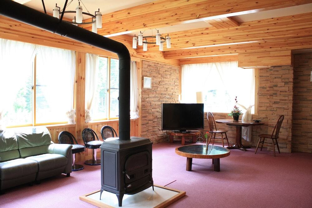 ロビーラウンジ