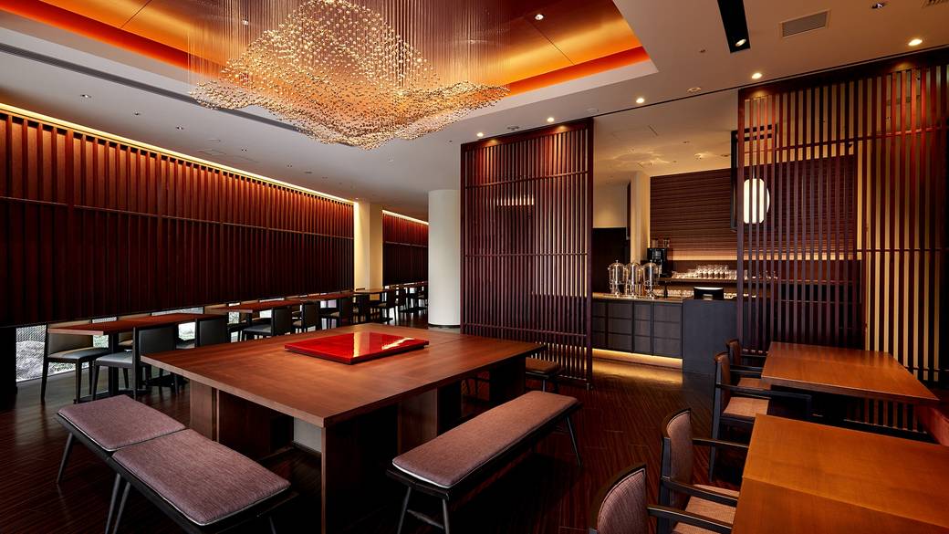 「アマネクダイニング」内観 / 3