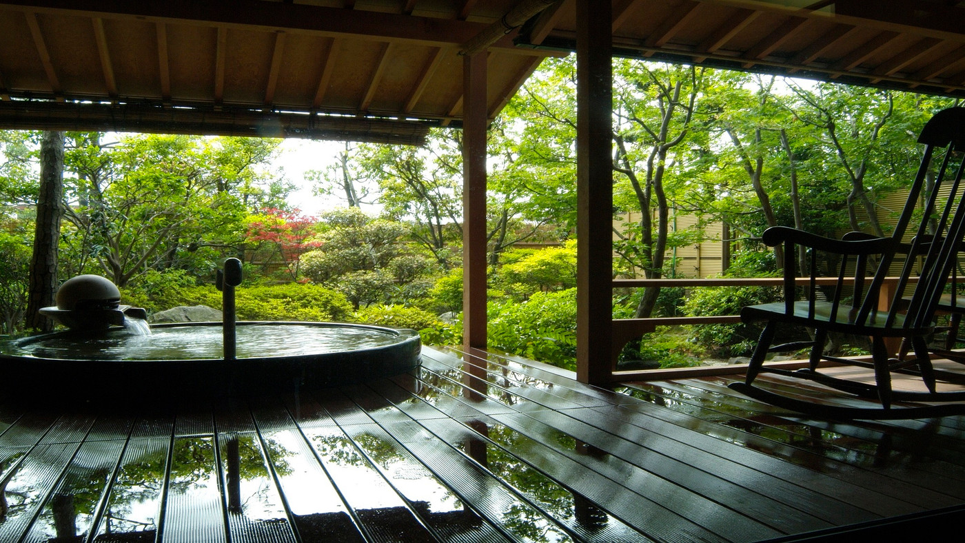 カニや若狭牛など、福井の恵みを存分にいただく3361576