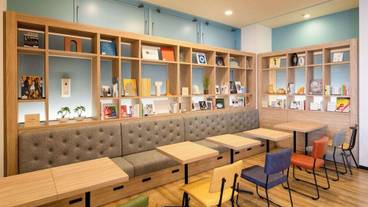 朝食スペース / 11