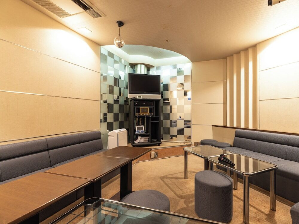 カラオケ ルーム