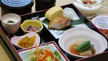 食事・飲み物 / 1