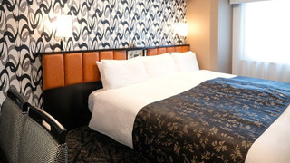 ファミリー ツインルーム キングベッド 1 台 禁煙