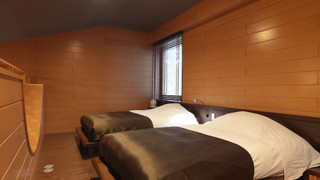 【露天風呂付コテージ】リビング＋ベッドルーム 禁煙