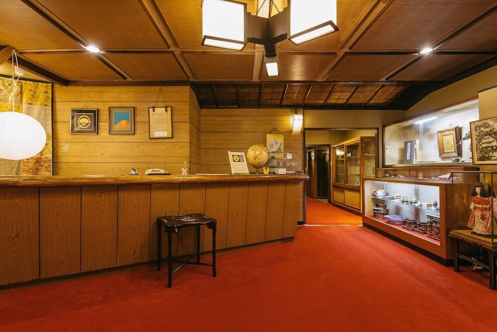 南禅寺 八千代（ナンゼンジ ヤチヨ） / 3