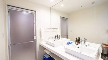 デラックスファミリールーム 洗面スペース / 27