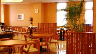 朝食スペース / 5