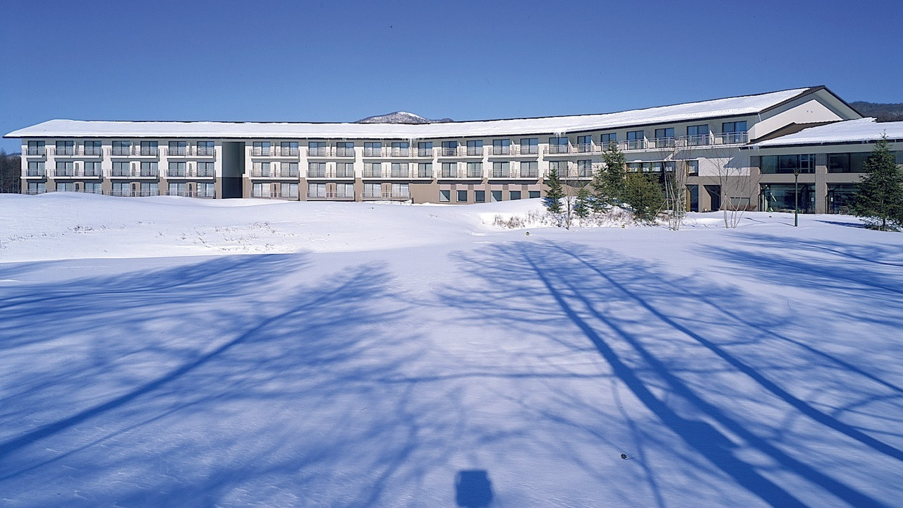 ゴルフ、スキー場、室内プール…飽きることなく遊び尽くせるホテル3452701