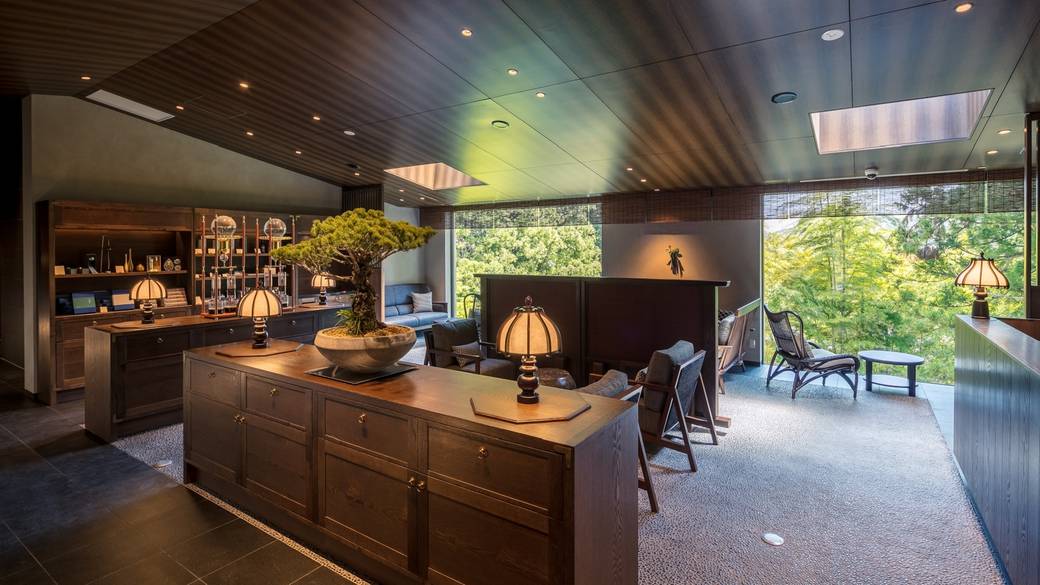 大正時代の趣に包まれた
心落ち着く宿へ / 1