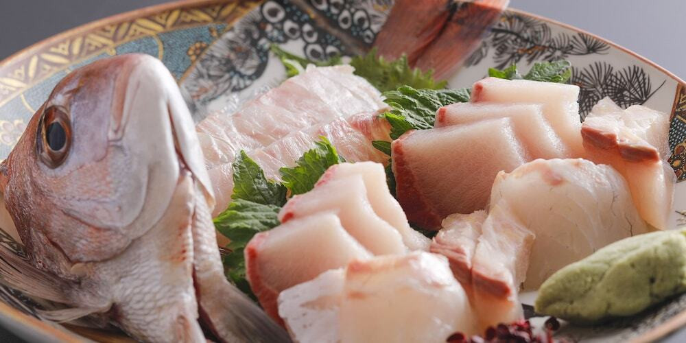 旅館のお食事処