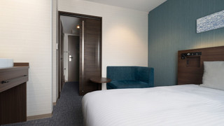 モデレート セミダブルルーム