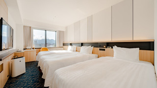 【禁煙】モデレートツイン(+エキストラベッド)3名様利用