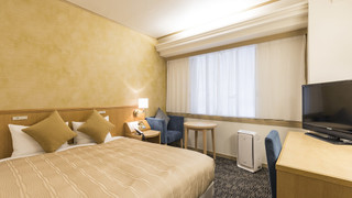 ダブルルーム 眺望なし 喫煙可