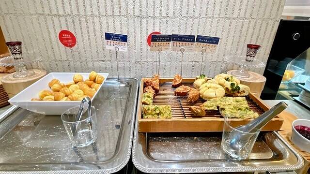 朝食ビュッフェ / 3