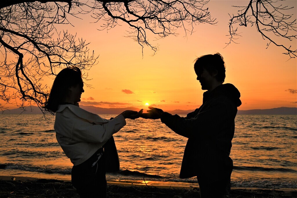 琵琶湖の絶景をカップルで2人占め3559398