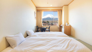 富士山ビュー 和室ベッドルーム 禁煙