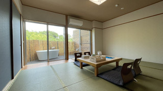 露天風呂付き和室10-12畳